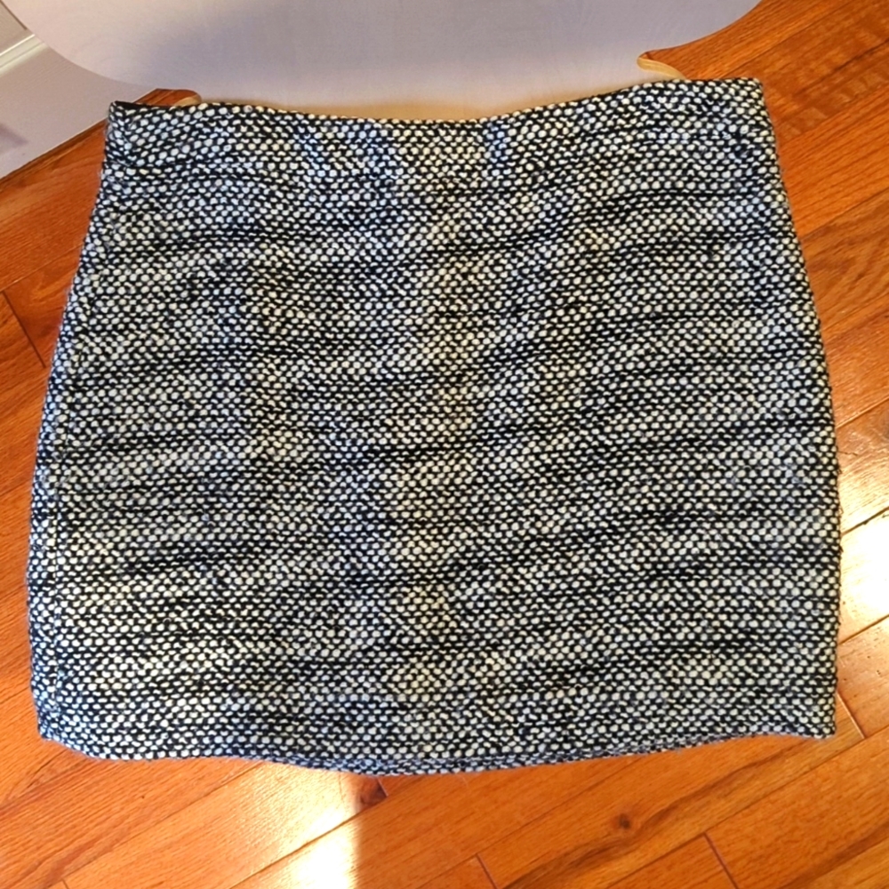 JCrew Tweed Mini Size 6